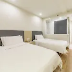 Hanting Hotel Shanghai Hongkou Football Stadium Metro Station